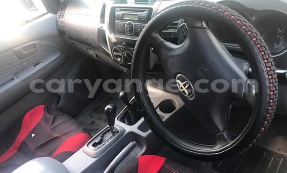 Acheter Occasion Voiture Toyota Hilux Blanc à Windhoek, Namibie Acheter Occasion Voiture Toyota Hilux Blanc à Windhoek, Namibie