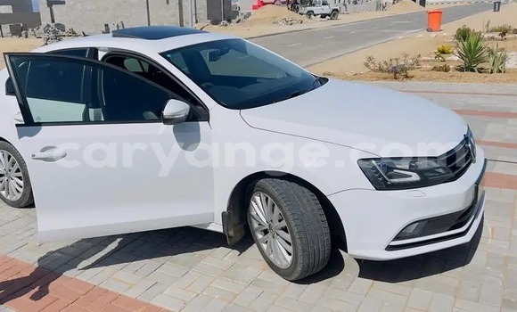 Buy Used Volkswagen Jetta White Car in Swakopmund in Namibia