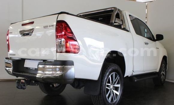 Buy Used Toyota Hilux White Car in Rundu in Namibia Buy Used Toyota Hilux White Car in Rundu in Namibia