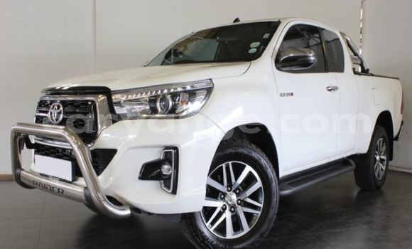 Buy Used Toyota Hilux White Car in Rundu in Namibia Buy Used Toyota Hilux White Car in Rundu in Namibia