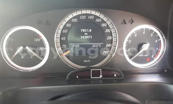 Acheter Occasion Voiture Mercedes-Benz C-klasse Gris à Windhoek, Namibie Acheter Occasion Voiture Mercedes-Benz C-klasse Gris à Windhoek, Namibie