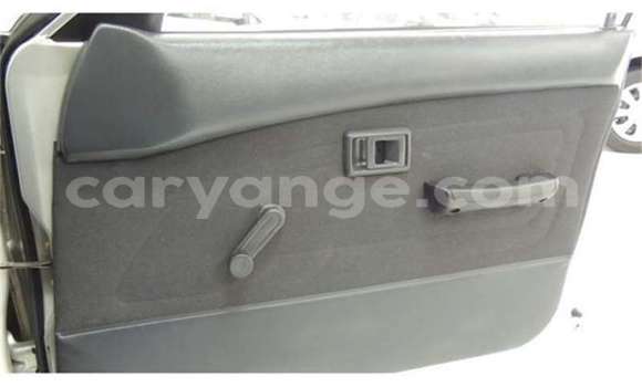 Acheter Occasion Voiture Toyota Corolla Gris à Windhoek, Namibie Acheter Occasion Voiture Toyota Corolla Gris à Windhoek, Namibie