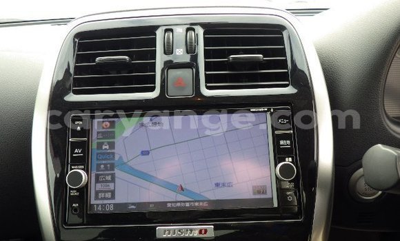 Acheter Occasion Voiture Nissan March Noir à Windhoek, Namibie Acheter Occasion Voiture Nissan March Noir à Windhoek, Namibie