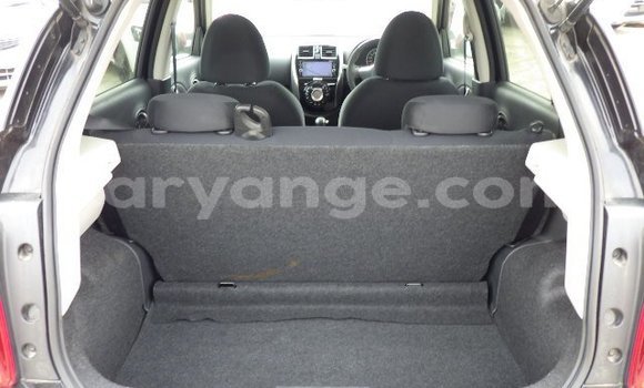 Acheter Occasion Voiture Nissan March Noir à Windhoek, Namibie Acheter Occasion Voiture Nissan March Noir à Windhoek, Namibie