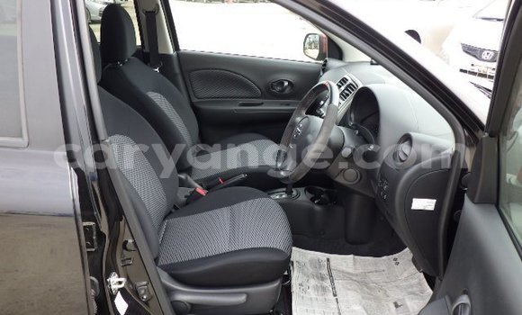 Acheter Occasion Voiture Nissan March Noir à Windhoek, Namibie Acheter Occasion Voiture Nissan March Noir à Windhoek, Namibie