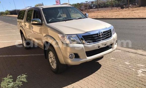 Buy Used Toyota Hilux Beige Car in Windhoek in Namibia Buy Used Toyota Hilux Beige Car in Windhoek in Namibia