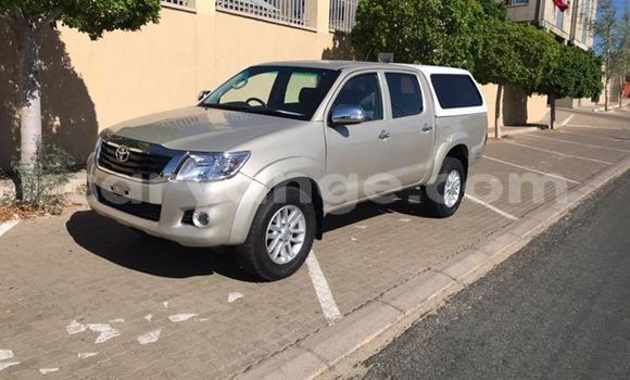 Buy Used Toyota Hilux Beige Car in Windhoek in Namibia Buy Used Toyota Hilux Beige Car in Windhoek in Namibia