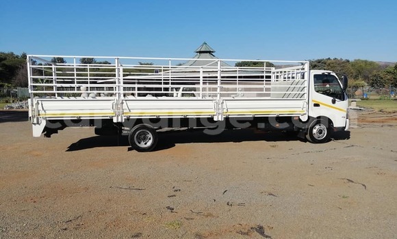 Buy Used Hino 300 Series White Truck in Windhoek in Namibia