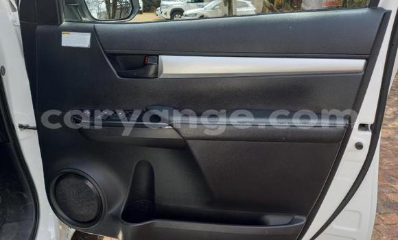 Buy Used Toyota Hilux White Car in Windhoek in Namibia Buy Used Toyota Hilux White Car in Windhoek in Namibia