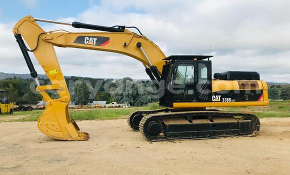 Buy Used Caterpillar 120 White Truck in Rundu in Namibia