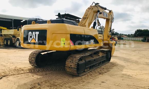 Buy Used Caterpillar 120 White Truck in Rundu in Namibia Buy Used Caterpillar 120 White Truck in Rundu in Namibia
