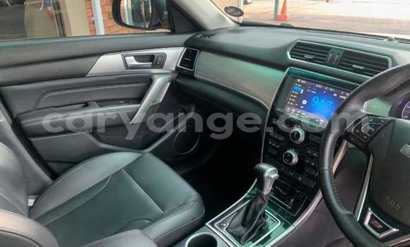 Buy Used Haval H2 Red Car in Rundu in Namibia Buy Used Haval H2 Red Car in Rundu in Namibia