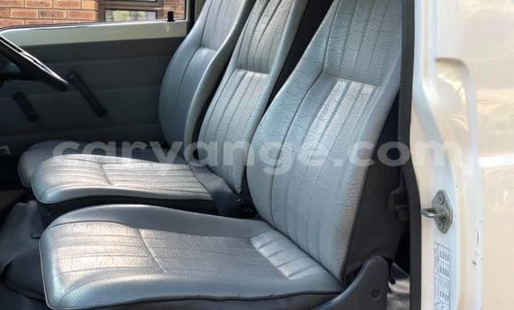 Buy Used Toyota Hi Ace White Car in Katima Mulilo in Caprivi Buy Used Toyota Hi Ace White Car in Katima Mulilo in Caprivi