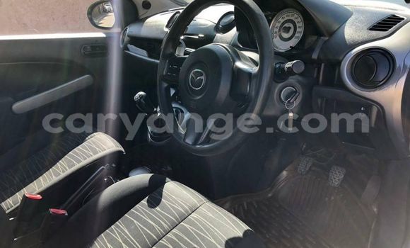 Acheter Occasion Voiture Mazda 2 Bleu à Windhoek, Namibie Acheter Occasion Voiture Mazda 2 Bleu à Windhoek, Namibie