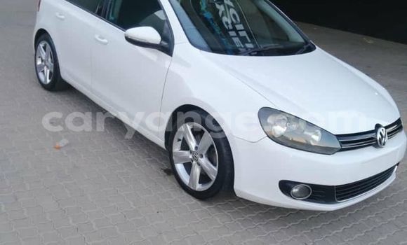 Acheter Occasion Voiture Volkswagen Golf Blanc à Windhoek, Namibie Acheter Occasion Voiture Volkswagen Golf Blanc à Windhoek, Namibie