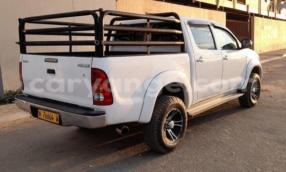 Acheter Occasion Voiture Toyota Hilux Blanc à Windhoek, Namibie Acheter Occasion Voiture Toyota Hilux Blanc à Windhoek, Namibie