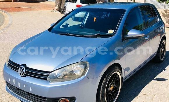 Buy Used Volkswagen Golf Blue Car in Windhoek in Namibia