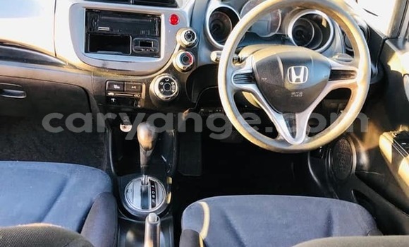 Acheter Occasion Voiture Honda FIT Marron à Windhoek, Namibie Acheter Occasion Voiture Honda FIT Marron à Windhoek, Namibie