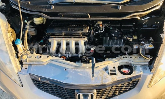 Acheter Occasion Voiture Honda FIT Marron à Windhoek, Namibie Acheter Occasion Voiture Honda FIT Marron à Windhoek, Namibie