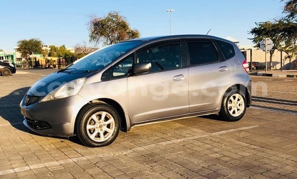 Acheter Occasion Voiture Honda FIT Marron à Windhoek, Namibie Acheter Occasion Voiture Honda FIT Marron à Windhoek, Namibie
