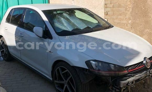 Acheter Occasion Voiture Volkswagen Golf GTI Blanc à Windhoek, Namibie Acheter Occasion Voiture Volkswagen Golf GTI Blanc à Windhoek, Namibie