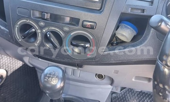 Acheter Occasion Voiture Toyota Hilux Blanc à Windhoek, Namibie Acheter Occasion Voiture Toyota Hilux Blanc à Windhoek, Namibie