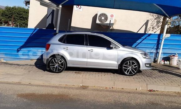 Acheter Occasion Voiture Volkswagen Polo Gris à Windhoek, Namibie Acheter Occasion Voiture Volkswagen Polo Gris à Windhoek, Namibie