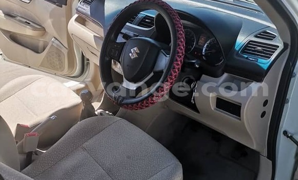 Acheter Occasion Voiture Suzuki Swift Blanc à Windhoek, Namibie Acheter Occasion Voiture Suzuki Swift Blanc à Windhoek, Namibie