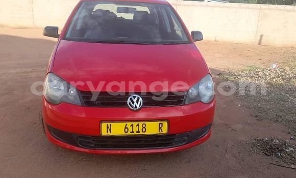 Acheter Occasion Voiture Volkswagen Polo Rouge à Windhoek, Namibie Acheter Occasion Voiture Volkswagen Polo Rouge à Windhoek, Namibie