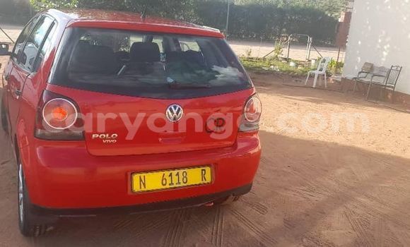 Acheter Occasion Voiture Volkswagen Polo Rouge à Windhoek, Namibie Acheter Occasion Voiture Volkswagen Polo Rouge à Windhoek, Namibie