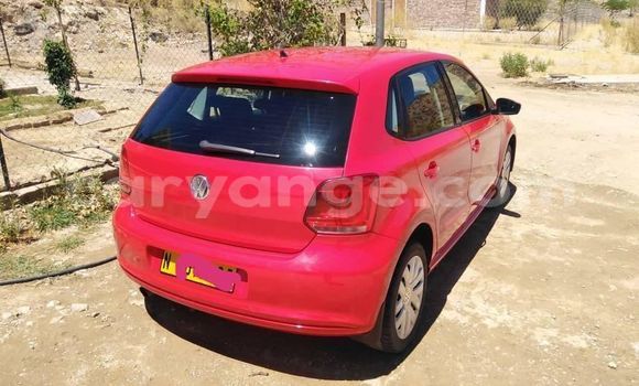 Acheter Occasion Voiture Volkswagen Polo Rouge à Windhoek, Namibie Acheter Occasion Voiture Volkswagen Polo Rouge à Windhoek, Namibie