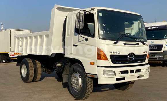 Buy Used Hino 300 Series White Truck in Windhoek in Namibia Buy Used Hino 300 Series White Truck in Windhoek in Namibia