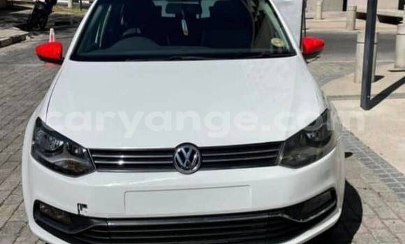 Buy Used Volkswagen Polo White Car in Arandis in Kunene Buy Used Volkswagen Polo White Car in Arandis in Kunene