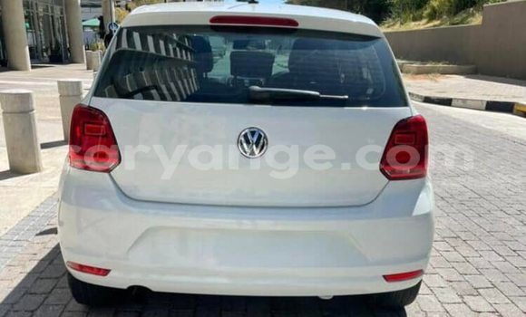 Buy Used Volkswagen Polo White Car in Arandis in Kunene Buy Used Volkswagen Polo White Car in Arandis in Kunene