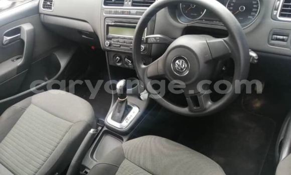 Acheter Occasion Voiture Volkswagen Polo Gris à Windhoek, Namibie Acheter Occasion Voiture Volkswagen Polo Gris à Windhoek, Namibie