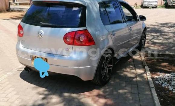 Buy Used Volkswagen Golf Red Car in Windhoek in Namibia Buy Used Volkswagen Golf Red Car in Windhoek in Namibia