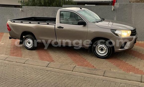 Buy Used Toyota Hilux Brown Car in Windhoek in Namibia Buy Used Toyota Hilux Brown Car in Windhoek in Namibia