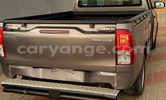 Buy Used Toyota Hilux Brown Car in Windhoek in Namibia Buy Used Toyota Hilux Brown Car in Windhoek in Namibia