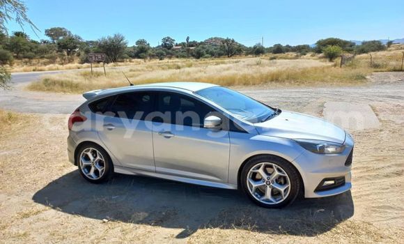 Buy Used Ford Focus Silver Car in Windhoek in Namibia