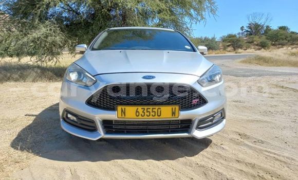 Acheter Occasion Voiture Ford Focus Gris à Windhoek, Namibie Acheter Occasion Voiture Ford Focus Gris à Windhoek, Namibie