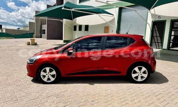 Buy Used Renault Clio Red Car in Windhoek in Namibia