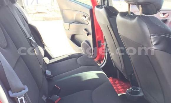 Acheter Occasion Voiture Renault Clio Rouge à Windhoek, Namibie Acheter Occasion Voiture Renault Clio Rouge à Windhoek, Namibie