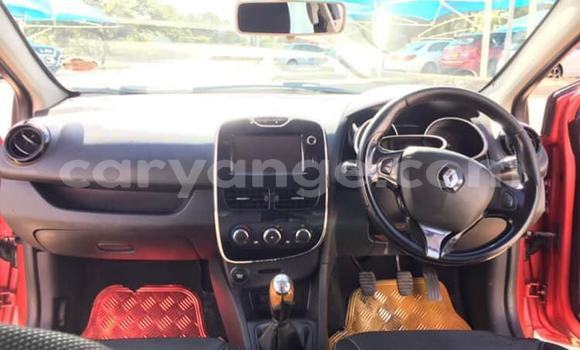 Acheter Occasion Voiture Renault Clio Rouge à Windhoek, Namibie Acheter Occasion Voiture Renault Clio Rouge à Windhoek, Namibie