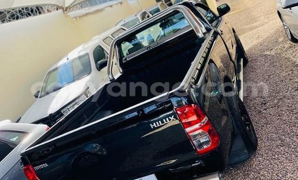 Acheter Occasion Voiture Toyota Hilux Noir à Windhoek, Namibie Acheter Occasion Voiture Toyota Hilux Noir à Windhoek, Namibie