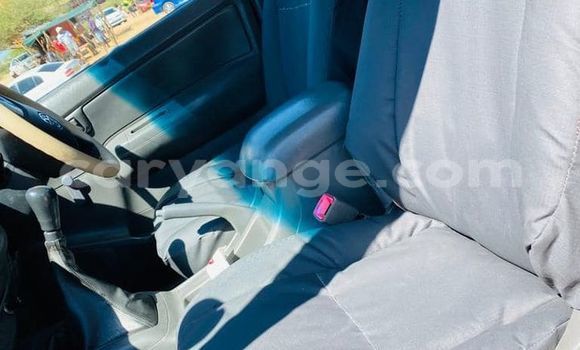 Acheter Occasion Voiture Toyota Hilux Noir à Windhoek, Namibie Acheter Occasion Voiture Toyota Hilux Noir à Windhoek, Namibie