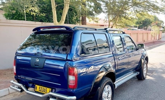 Acheter Occasion Voiture Nissan Hardbody Bleu à Windhoek, Namibie Acheter Occasion Voiture Nissan Hardbody Bleu à Windhoek, Namibie
