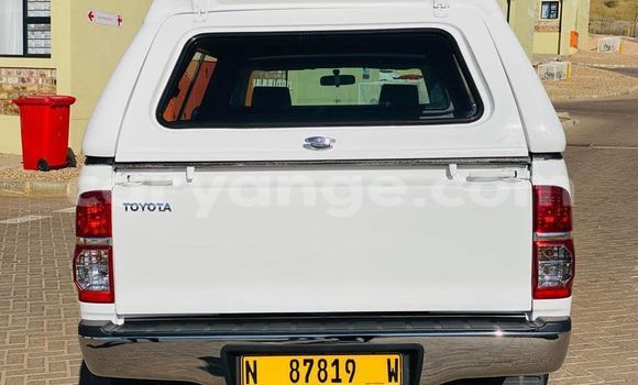 Buy Used Toyota Hilux White Car in Windhoek in Namibia Buy Used Toyota Hilux White Car in Windhoek in Namibia