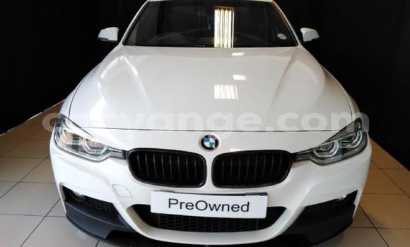 Buy Used BMW 3–Series White Car in Windhoek in Namibia