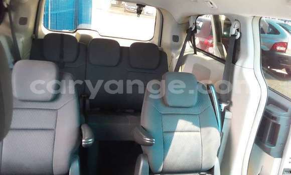 Buy Used Chrysler Voyager Other Car in Windhoek in Namibia Buy Used Chrysler Voyager Other Car in Windhoek in Namibia