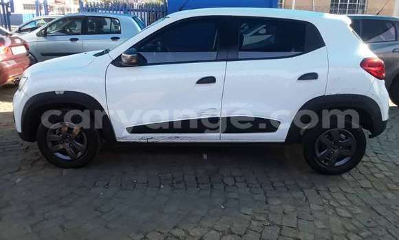 Buy Used Renault KWID White Car in Windhoek in Namibia Buy Used Renault KWID White Car in Windhoek in Namibia